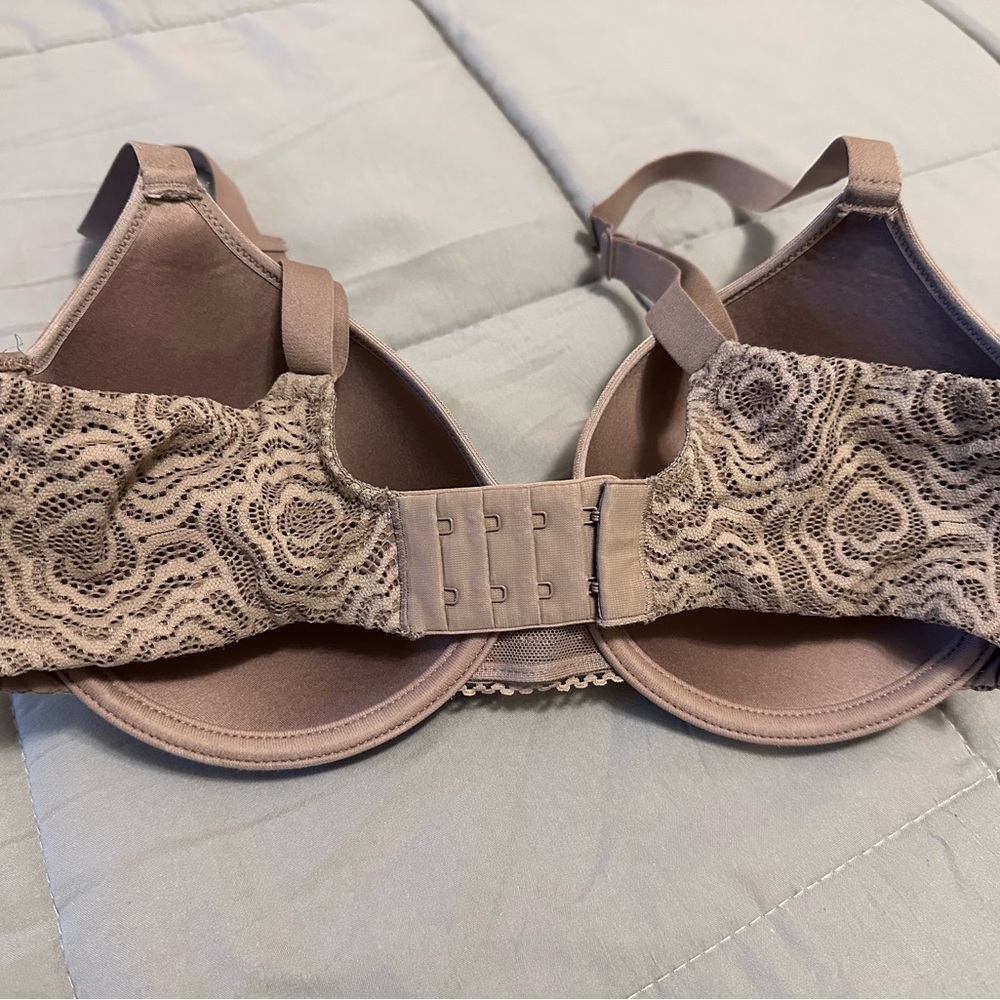 Chantelle C Jolie Bra 30F / 30DDD - Picture 4 of 7